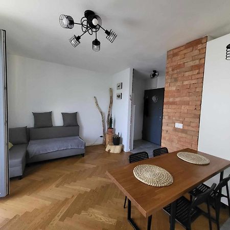 Friendly Apartment Blisko Progresji Βαρσοβία Εξωτερικό φωτογραφία
