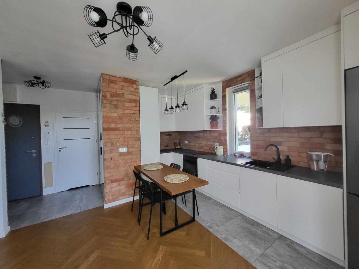Friendly Apartment Blisko Progresji Βαρσοβία Εξωτερικό φωτογραφία