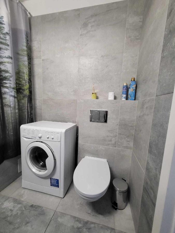 Friendly Apartment Blisko Progresji Βαρσοβία Εξωτερικό φωτογραφία